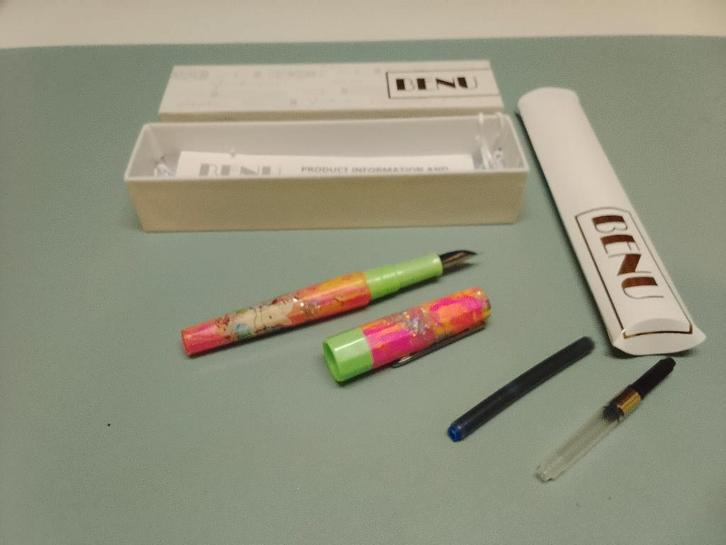 Benu vulpen Euphoria Easter Bunny met Ferris Wheel inkt, Diversen, Schrijfwaren, Nieuw, Ophalen of Verzenden