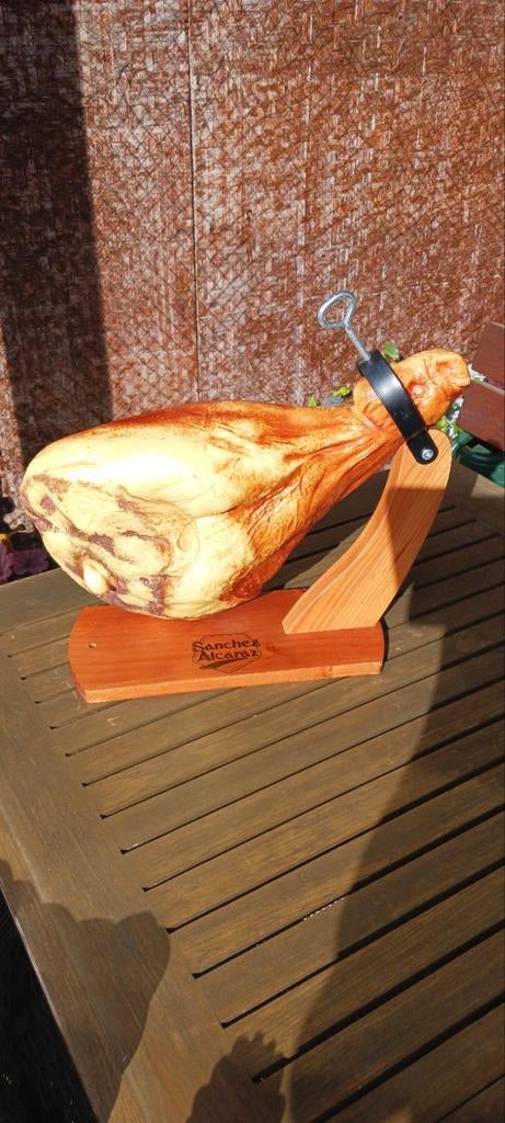 SANCHEZ ALCARAZ SPAANSE HAMHOUDER MET KUNST HAM  50 CM BREED, Antiek en Kunst, Curiosa en Brocante, Ophalen of Verzenden