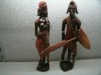 2c houten 2 inboorlingen 31 cm hoog, Ophalen of Verzenden, Zo goed als nieuw, Dier