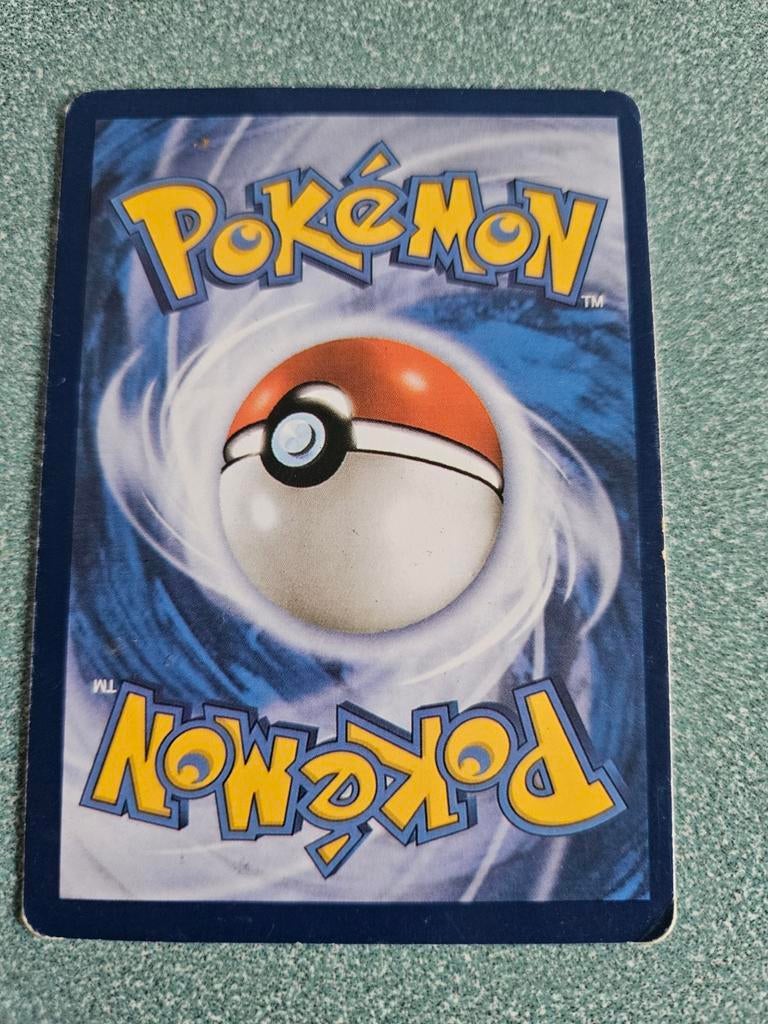 Toxtricity VMAX Rainbow Rare Pokémon Kaart, Ophalen of Verzenden, Zo goed als nieuw, Losse kaart, Foil