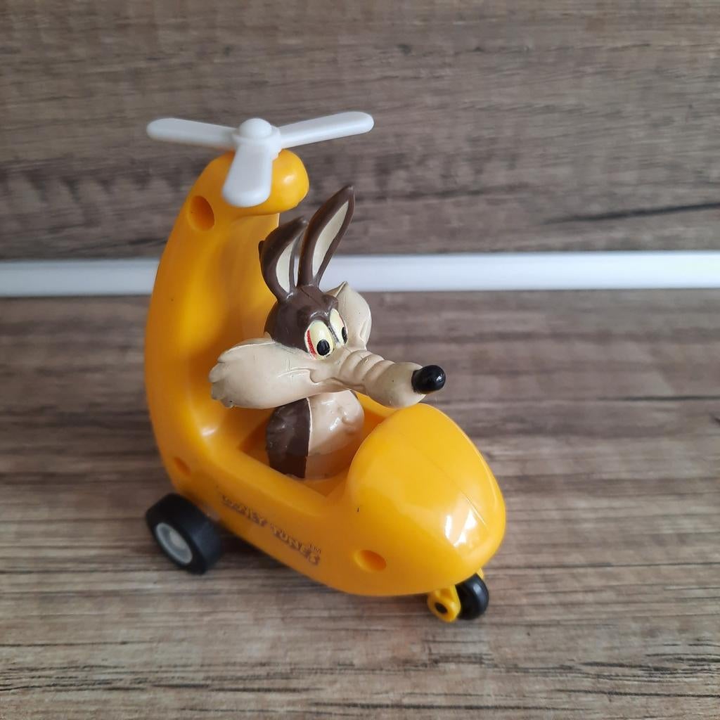 Looney Tunes Wile E. Coyote in helikopter 1991, Ophalen of Verzenden, Looney Tunes, Zo goed als nieuw, Beeldje of Figuurtje