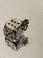 Antieke Zilveren Dobbelsteen Hanger - Uniek Sieraad, Overige merken, Gebruikt, Ophalen of Verzenden, 1 bedel