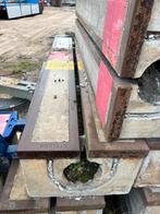 Te Koop: Stelcon Sleuf-Roostergoten 2.00*0.50*0.33, Ophalen, Zo goed als nieuw, Minder dan 2 meter, 80 mm of meer