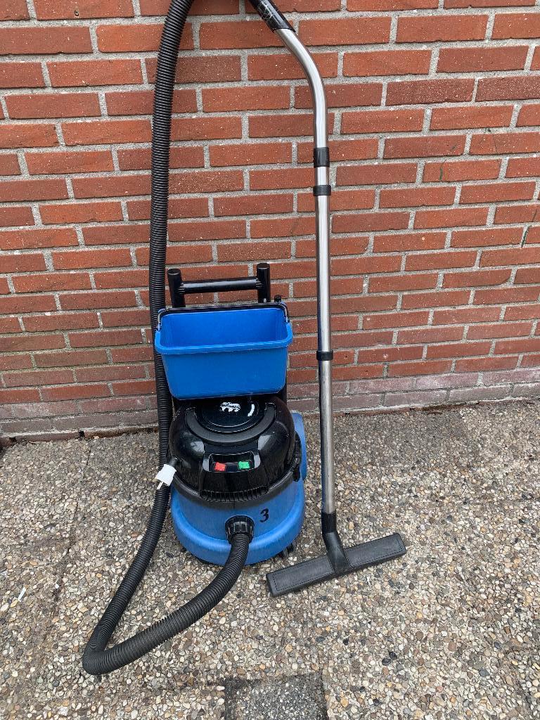 Numatic Stofzuiger, Stofzuiger, Zo goed als nieuw, 1200 tot 1600 watt, Ophalen