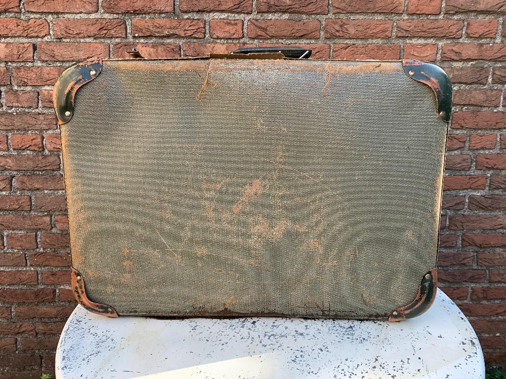 oude koffer, 60 tot 70 cm, Gebruikt, Hard kunststof, Ophalen of Verzenden