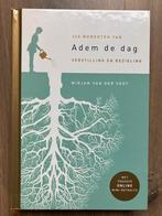 Boek ‘Adem de dag’ van Mirjam van der Vegt, Boeken, Ophalen of Verzenden, Zo goed als nieuw, Spiritualiteit algemeen, Overige typen
