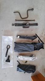 Div. Krik sleepoog en wielsleutel, Ophalen of Verzenden, Opel