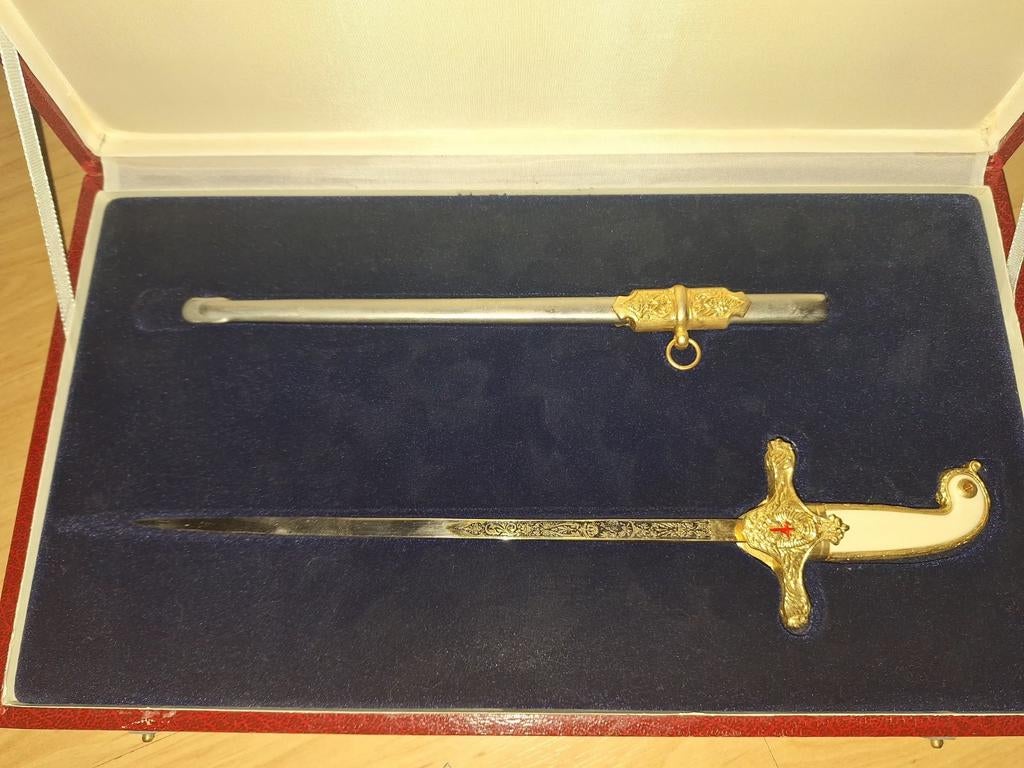 Mooi Spaams Miniatuur sabel +/_ 20 cm in box., Verzenden, Landmacht, Overige gebieden, Mes of Dolk