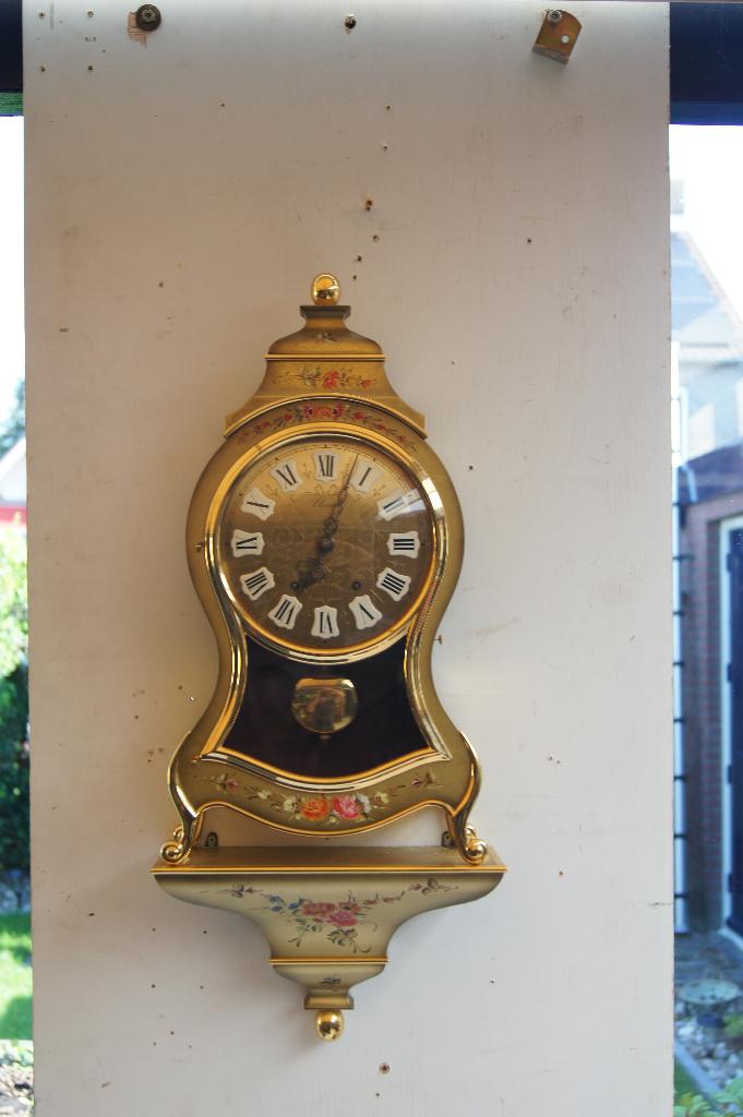 Klok met console, Antiek en Kunst, Antiek | Klokken, Ophalen of Verzenden