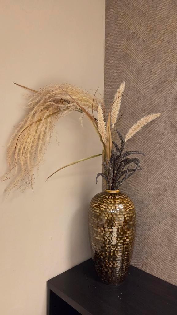 Grote decoratieve vaas met pluimen, Huis en Inrichting, Woonaccessoires | Vazen, Zo goed als nieuw, Overige kleuren, 75 cm of meer