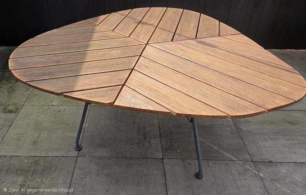 Houe Leaf bamboe tuintafel, Gebruikt, Tuin en Terras, Tuintafels, Ophalen, Gebruikt, Ovaal, Hout