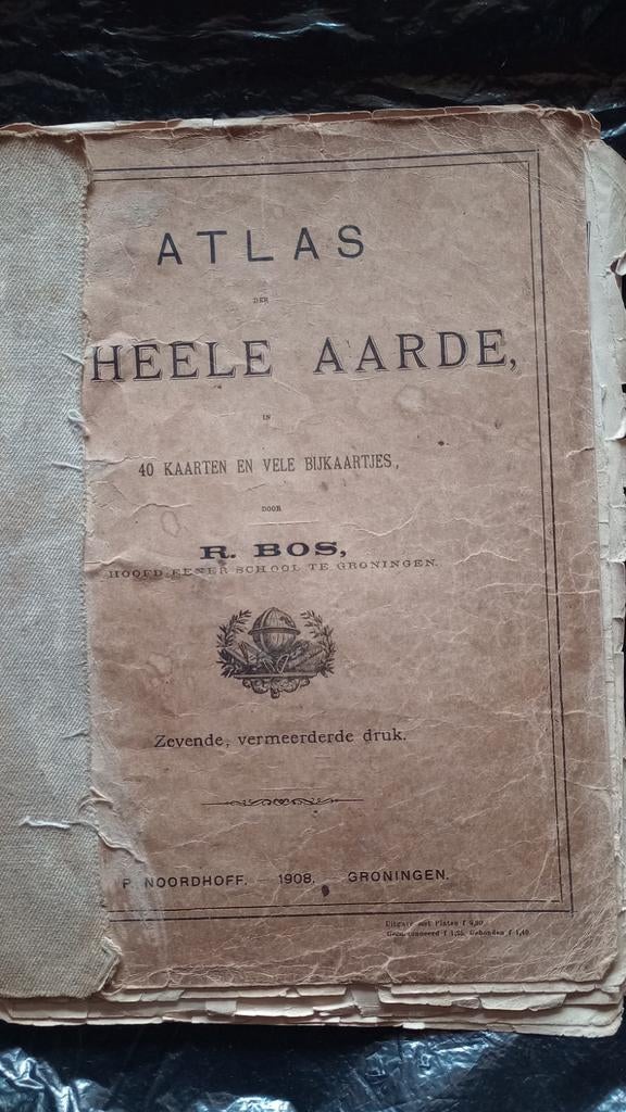 Antieke Bosatlas uit 1908, Boeken, Atlassen en Landkaarten, Gelezen, Bosatlas, Ophalen of Verzenden, Wereld