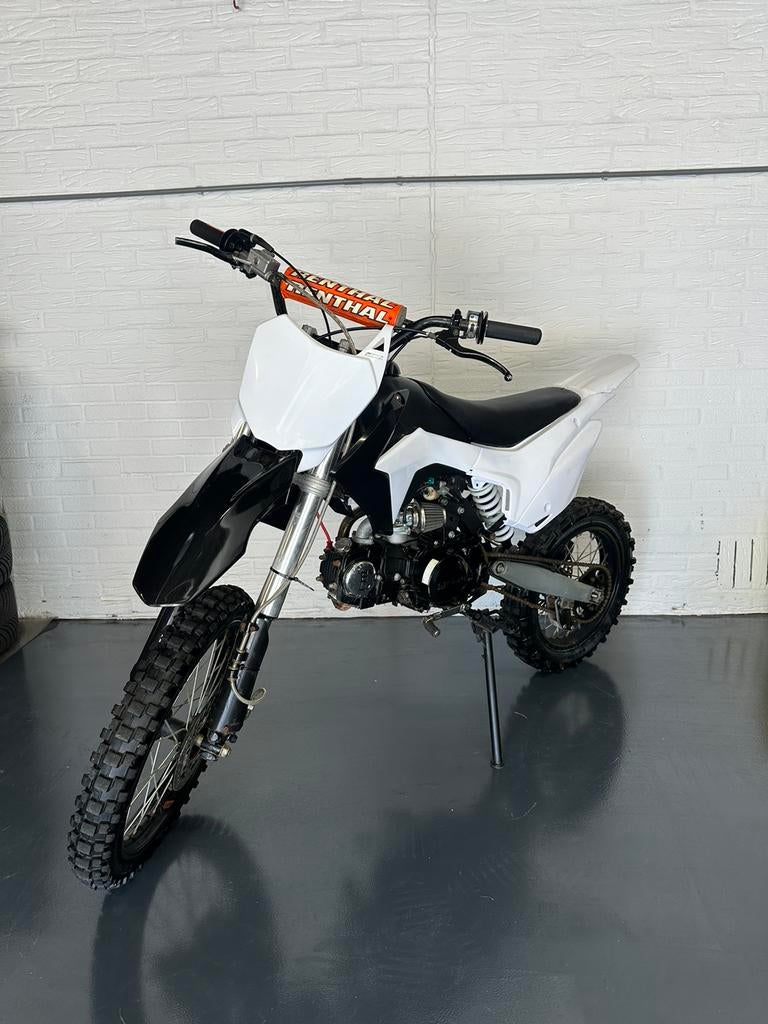 Pitbike 125cc, Ophalen of Verzenden, Zo goed als nieuw, Blok