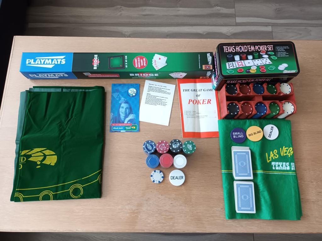 Texas Hold'em Poker Set & Bridge Speelmat, Hobby en Vrije tijd, Gezelschapsspellen | Kaartspellen, Vijf spelers of meer, Ophalen