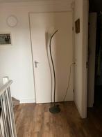 Bronzen staande lamp met tulpvormige kap - 1.80m, Huis en Inrichting, Lampen | Vloerlampen, Ophalen, Gebruikt, Metaal, 150 tot 200 cm
