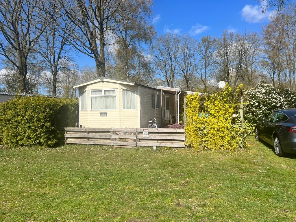 Chalet / stacaravan met overkapping op camping de Otterberg, Caravans en Kamperen, Tot en met 6