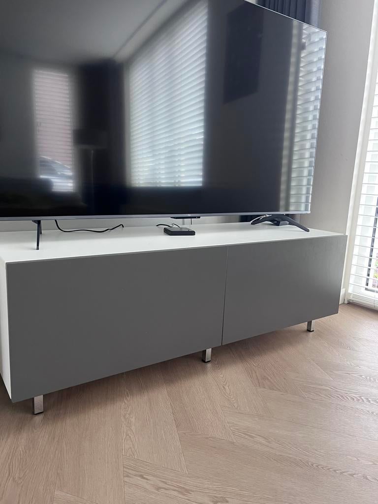 Televisie meubel, Overige materialen, Strak, 100 tot 150 cm, Ophalen of Verzenden