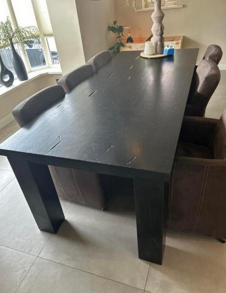 Eettafel zwart hout, Huis en Inrichting, Complete eetkamers, Ophalen, Zo goed als nieuw, 4 tot 6 stoelen