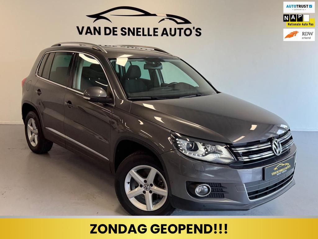 Volkswagen TIGUAN 2.0 TSI Sport&Style 4Motion DSG/CAMERA/BIX, Automaat, Euro 5, Gebruikt, 4 cilinders