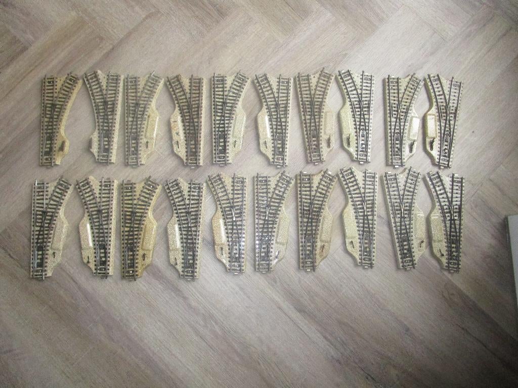Marklin 10 setjes wissels 5121., Hobby en Vrije tijd, Modeltreinen | H0, Wisselstroom, Gebruikt, Rails, Ophalen of Verzenden