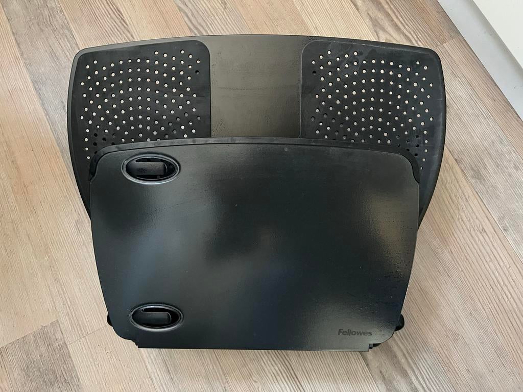 Fellowes laptopstandaard, Ophalen, Gebruikt, In hoogte verstelbaar