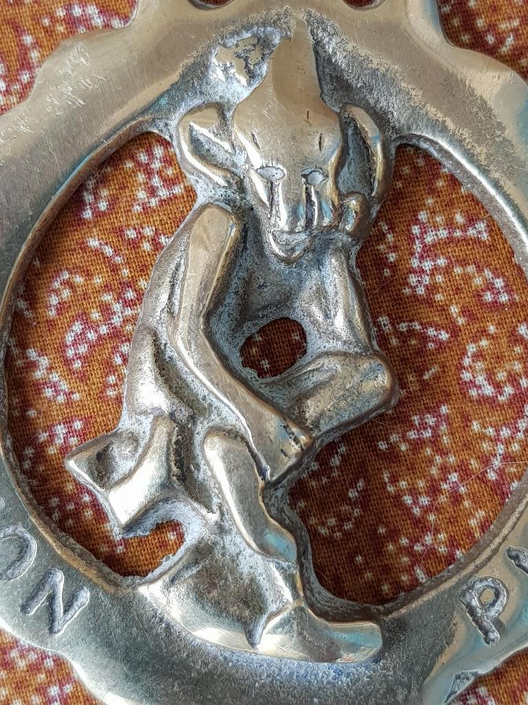 Mooi oud kleppermannetje uit Engeland met de Devon Pixie., Ophalen of Verzenden, Koper