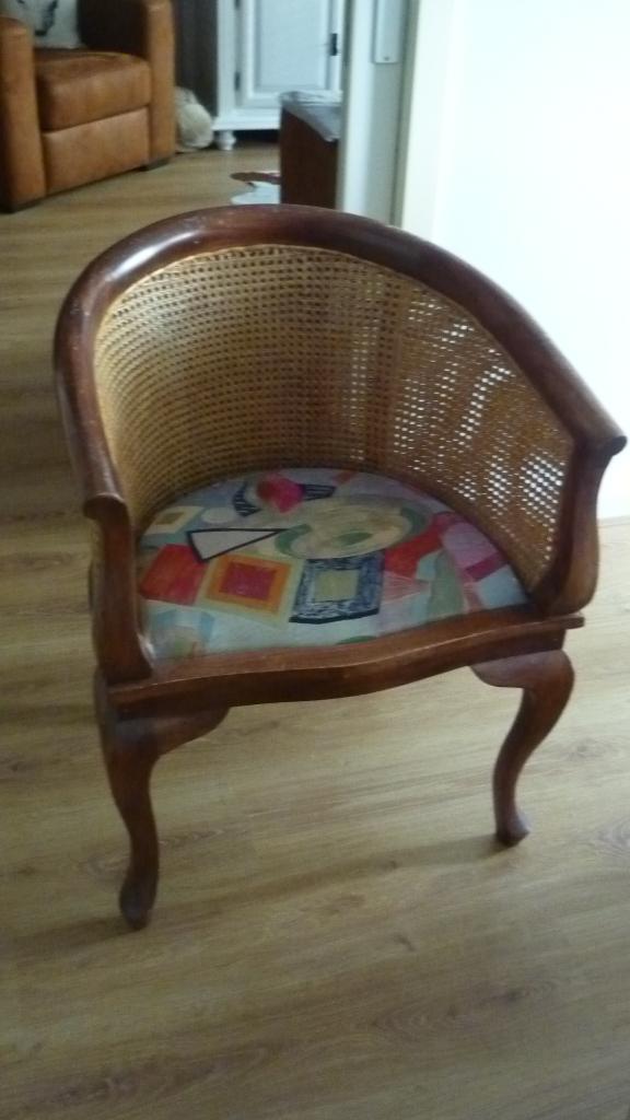 rotanstoel, Huis en Inrichting, Stoelen, Overige kleuren, Ophalen of Verzenden, Zo goed als nieuw, Stof