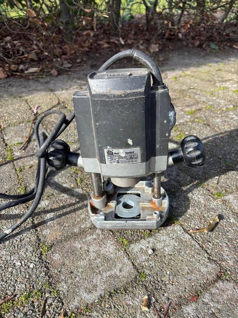 ELU mof 96/10 bovenfrees, Ophalen of Verzenden, Gebruikt, Elektrisch, Bovenfrees