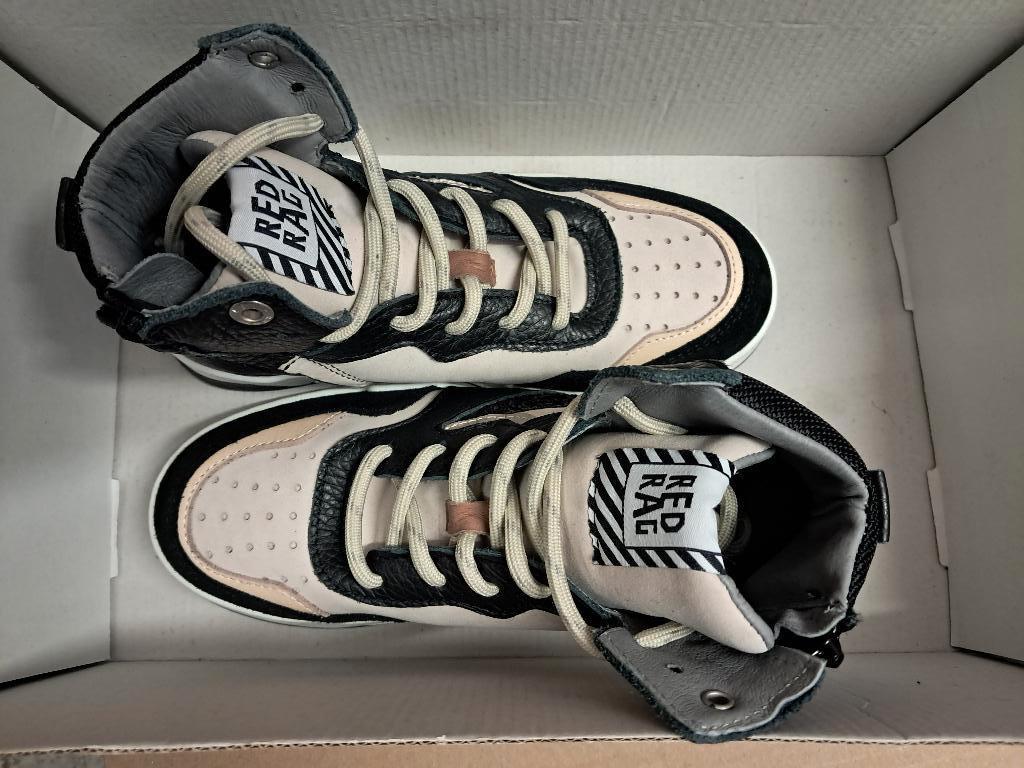 SUPERAANBIEDING Partij Nieuwe Merk Kinderschoenen.., Kinderen en Baby's, Kinderkleding | Schoenen en Sokken, Ophalen, Nieuw, Jongen of Meisje