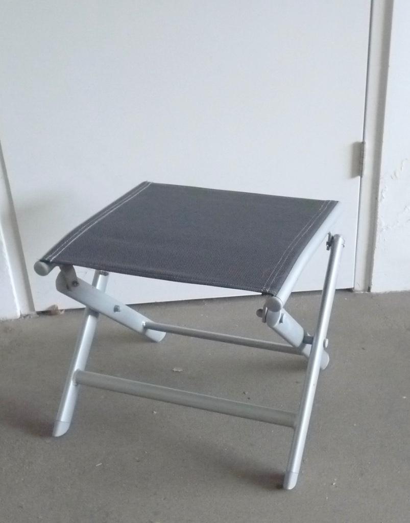 Florabest voetenbankje, bijzettafel, krukje, Ophalen of Verzenden, Zo goed als nieuw