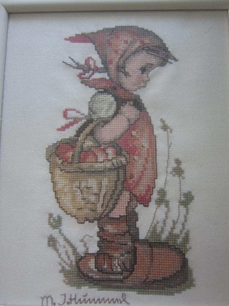 borduurpatroon HUMMEL The Hikers  + Holly Hobbie, Ophalen of Verzenden, Zo goed als nieuw, Handborduren, Patroon