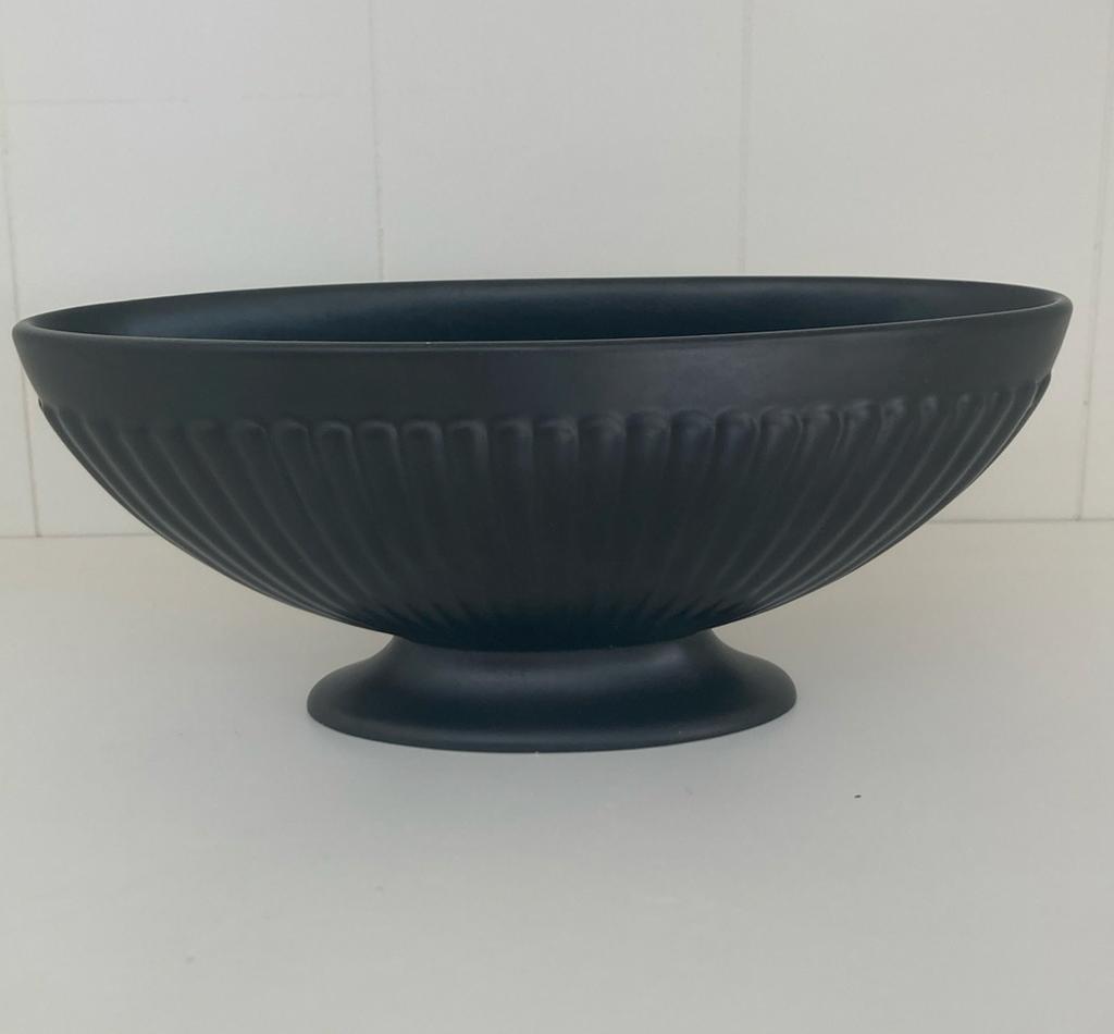 Antieke Wedgwood porseleinen zwart Etruria mantel vaasje, Antiek en Kunst, Ophalen of Verzenden
