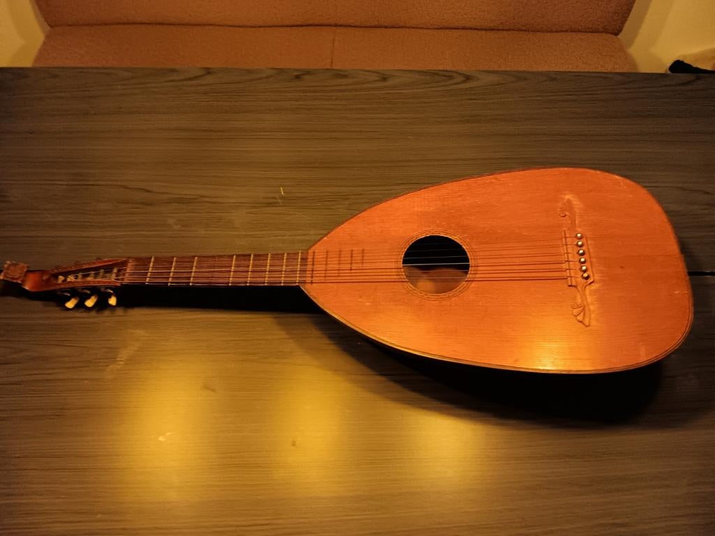 Antieke luit, Antiek en Kunst, Ophalen