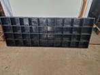 Mooie grote zwart houten vakkenkast 180x63, Ophalen, Zo goed als nieuw