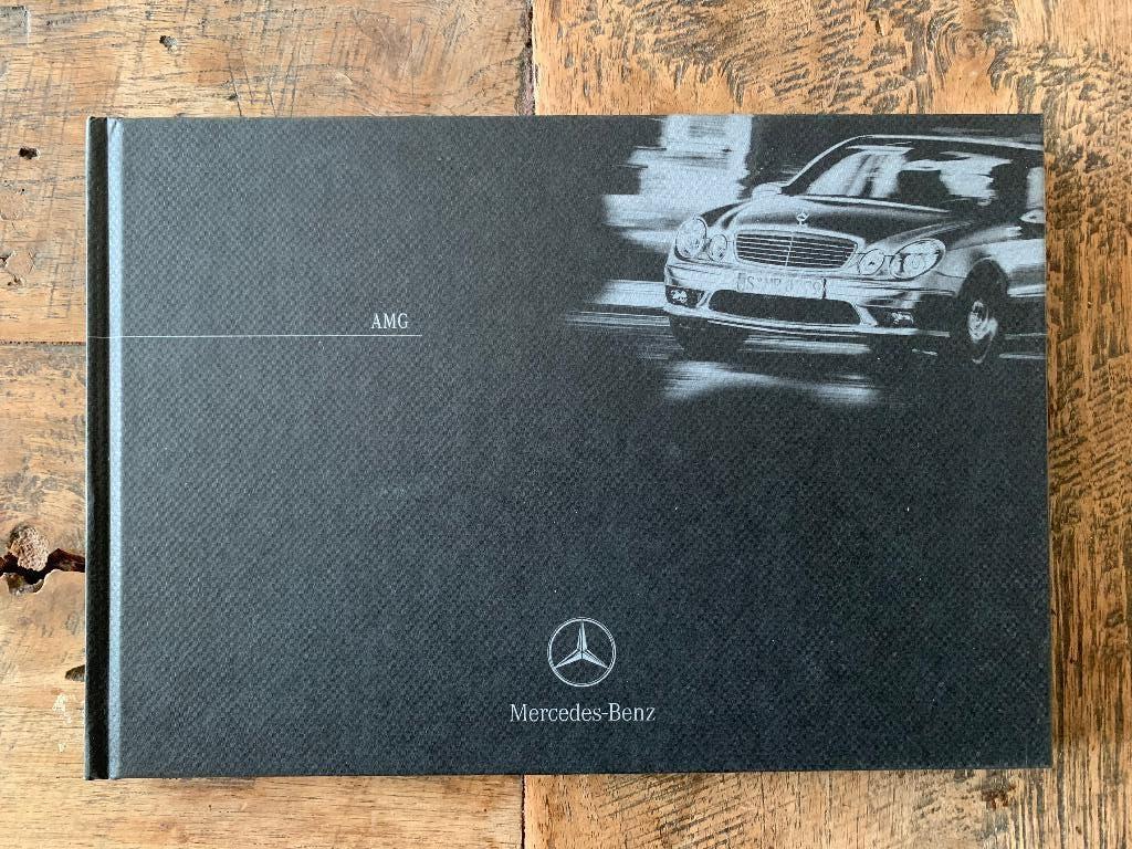 Folder, brochure Mercedes-Benz AMG hardcover 2002 Duits, Nieuw, Mercedes-Benz, Mercedes, Ophalen of Verzenden