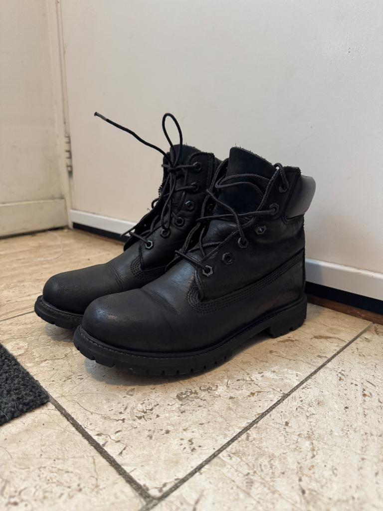 Timberland zwart laarzen, Kleding | Dames, Schoenen, Hoge laarzen, Zwart, Ophalen of Verzenden, Zo goed als nieuw