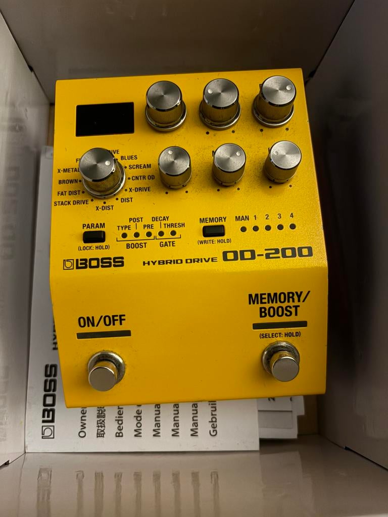 Boss OD 200 effect pedaal in nieuwstaat, Muziek en Instrumenten, Effecten, Ophalen of Verzenden, Zo goed als nieuw, Distortion, Overdrive of Fuzz