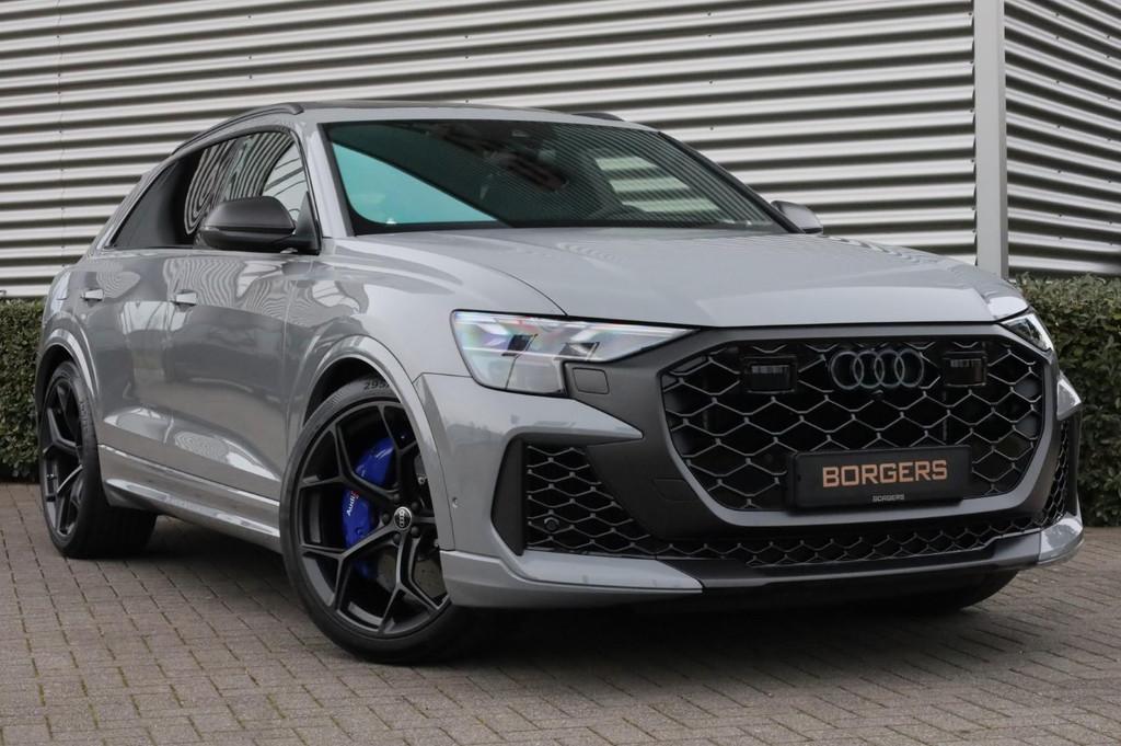 Audi RS Q8 Performance Nardo l B&O Adv l Carbon l Sportdiff, Auto's, Audi, Gebruikt, Euro 6, Leder, Bedrijf