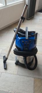 NILFISK nat- en droogzuiger: Multi II 30 T VSC Inox, Overige typen, Ophalen of Verzenden, Zo goed als nieuw, Reservoir