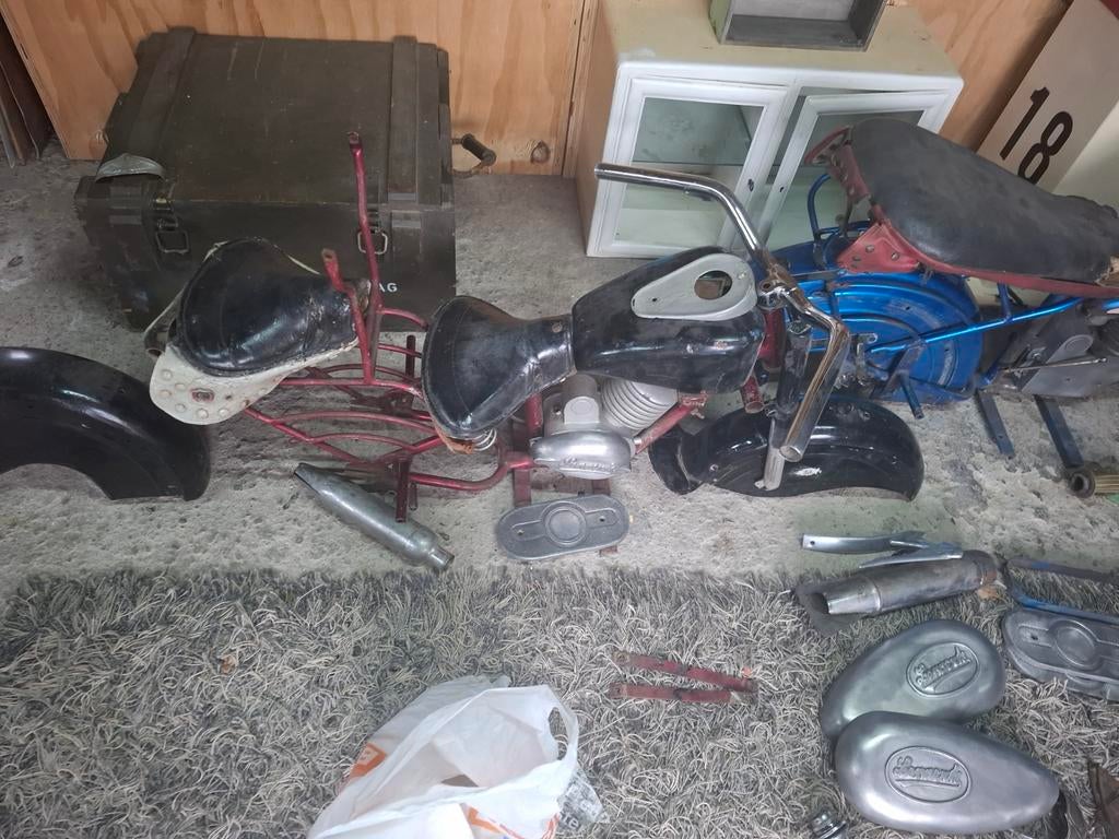 Lenaerts motoren, Verzamelen, Automaten | Overige, Ophalen, Gebruikt