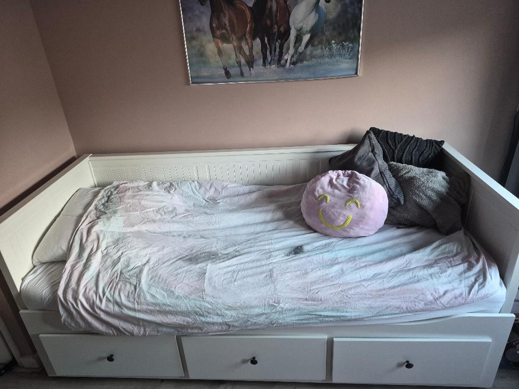 Hemnes bedbank ikea wit, Ophalen, Gebruikt, Wit, Tweepersoons