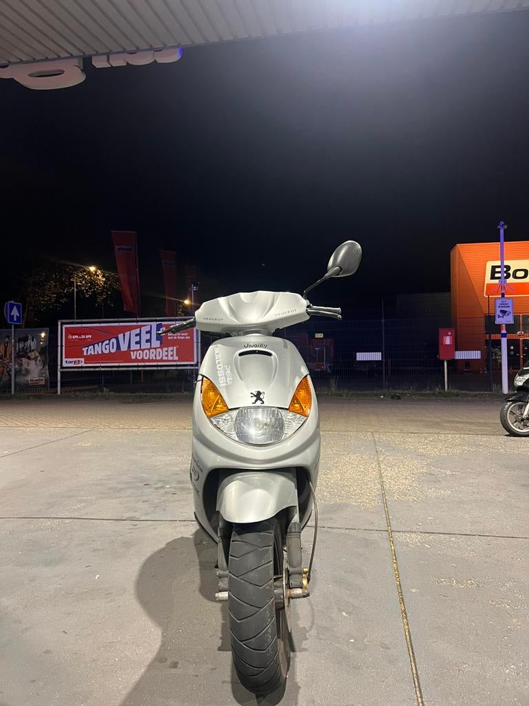 Peugeot Vivacity- Goed onderhouden!, Ophalen, Zo goed als nieuw, Benzine, 50 cc
