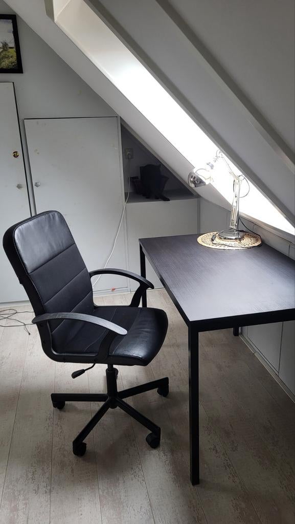 Bureau stoel met tafel, Huis en Inrichting, Bureaustoelen, Ophalen, Gebruikt, Zwart