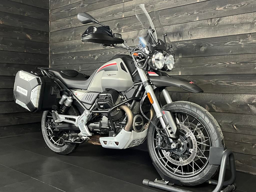 Moto Guzzi V85 TT TRAVEL E5 (bj 2023), Bedrijf, Meer dan 35 kW, Toermotor, 850 cc