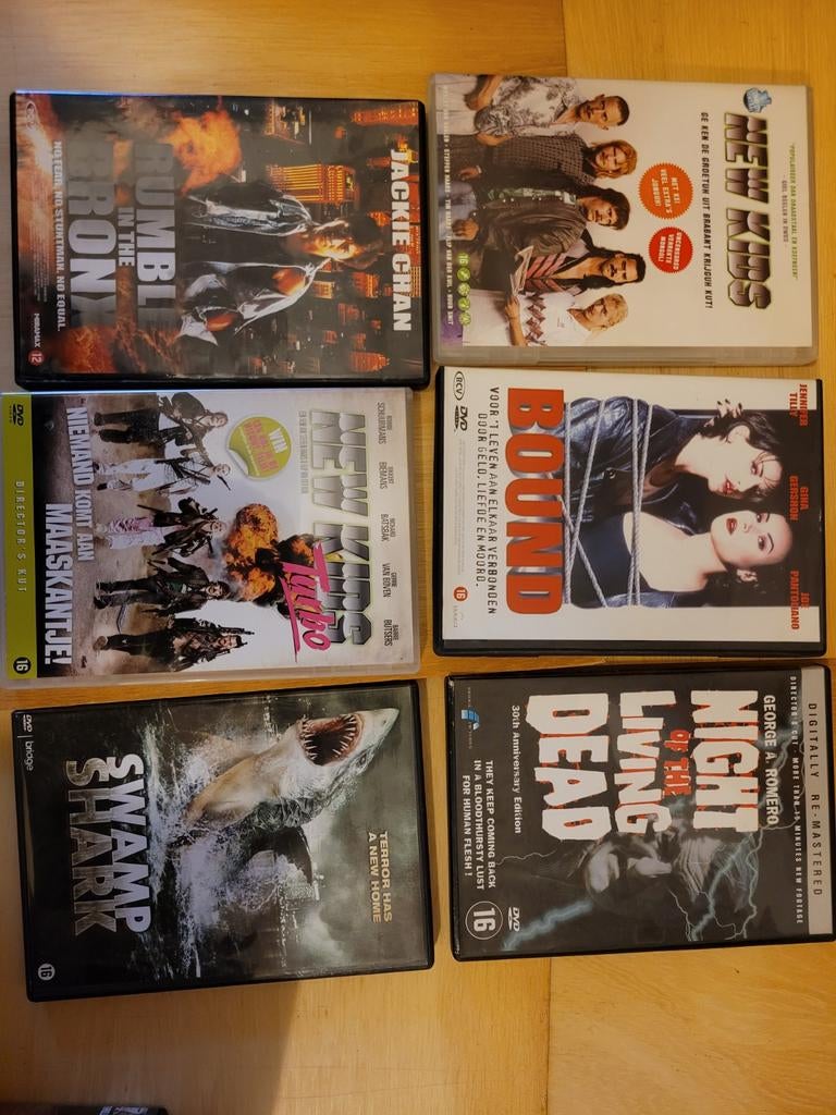 New kids swamp shark bond night of the Living dead, Vanaf 16 jaar, Ophalen of Verzenden, Gebruikt, Overige genres