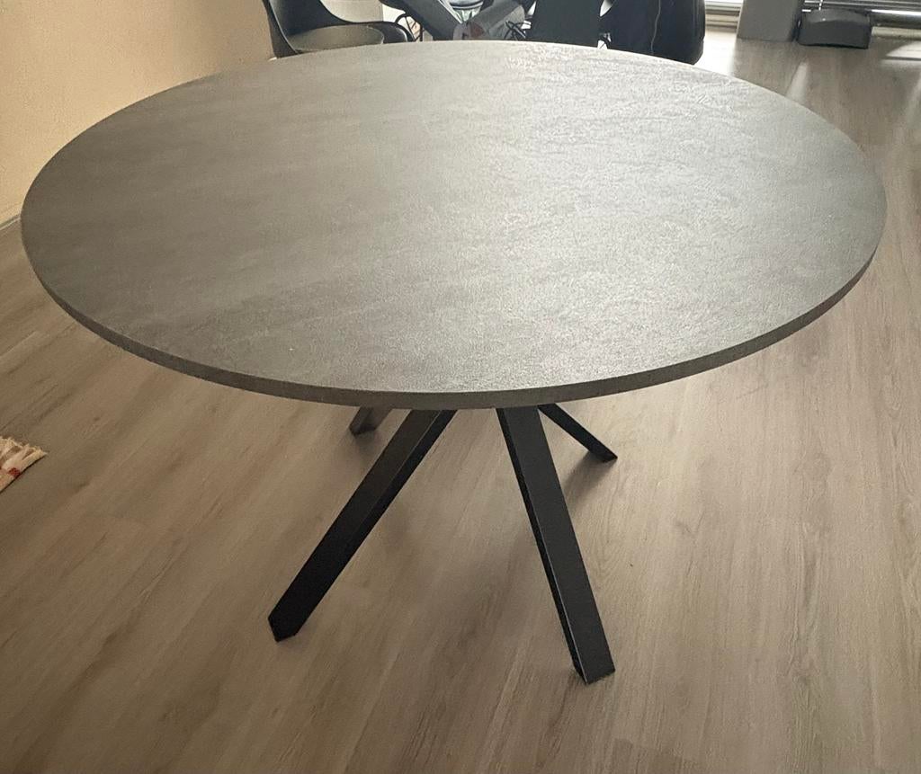 Ronde eettafel, Huis en Inrichting, Tafels | Eettafels, Ophalen, 100 tot 150 cm, Rond, Zo goed als nieuw