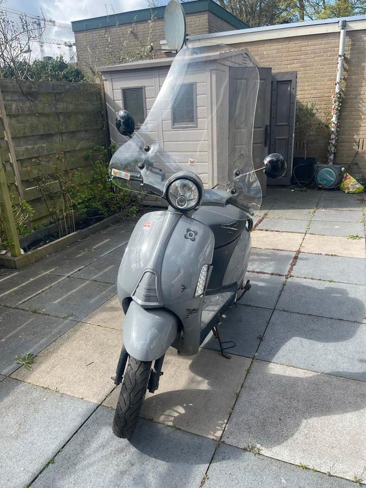 AGM Swan scooter - 2019, Fietsen en Brommers, Scooters | Overige merken, Gebruikt, Benzine, Ophalen