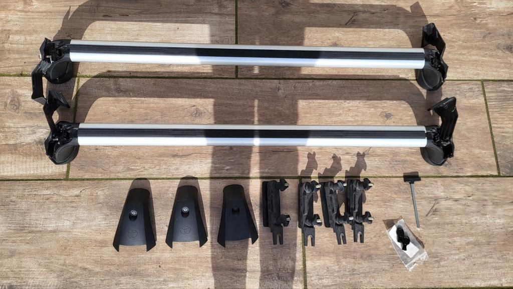 Toyota prius originele dakdragers (voor prius 3e generatie), Ophalen, Zo goed als nieuw