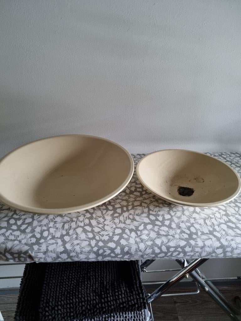 Schalen, Ophalen, Beige, Rond, Minder dan 25 cm