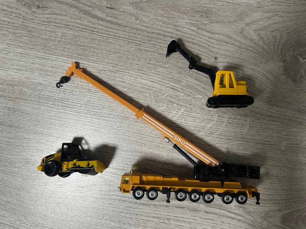 SIKU 1623 + 0801 + 0895 — Kraanwagen, telescopische hijsarm,, Ophalen of Verzenden, Gebruikt, Hijskraan, Tractor of Landbouw, SIKU